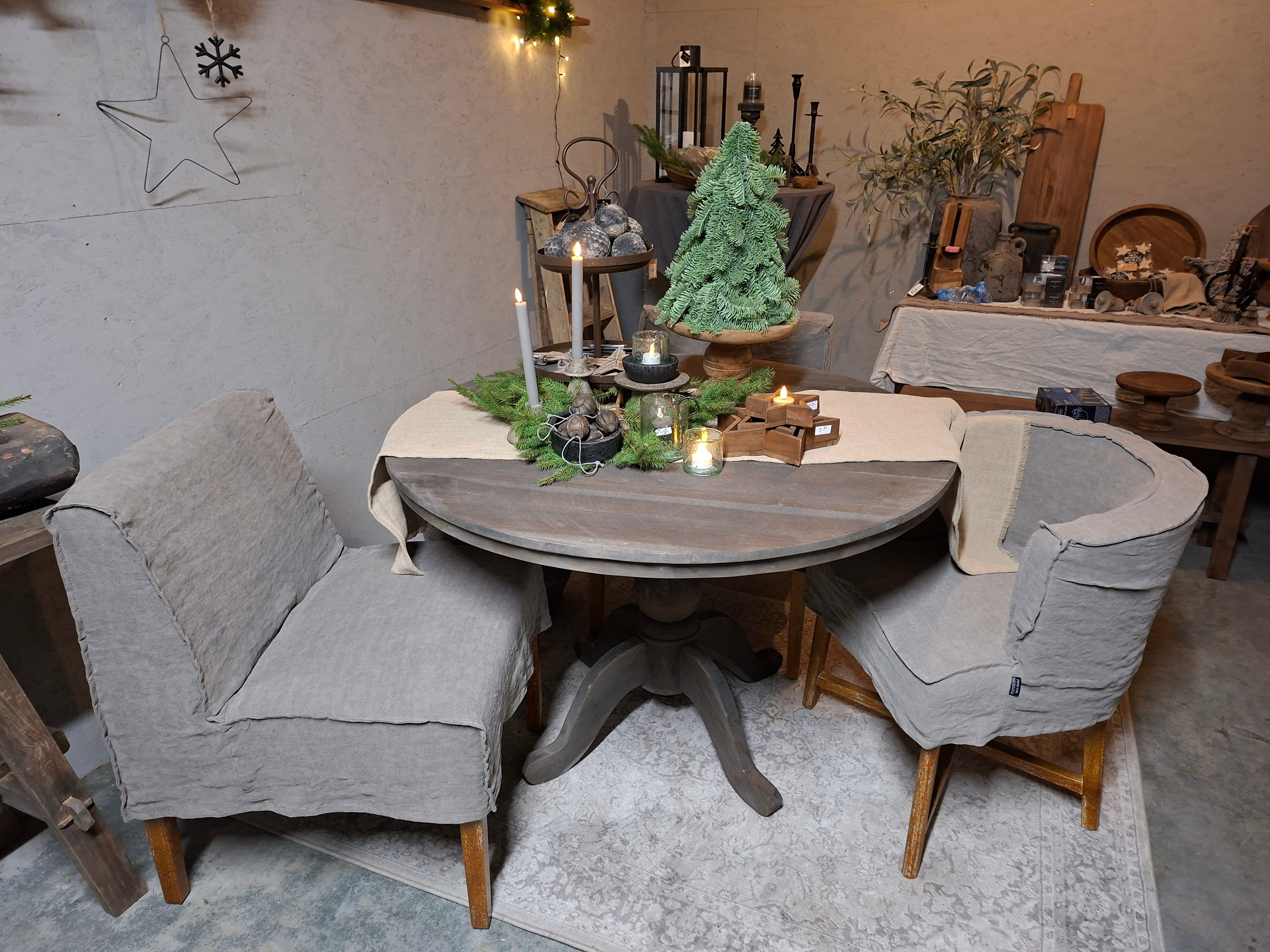 Nynke's tafel Aura Peeperkorn