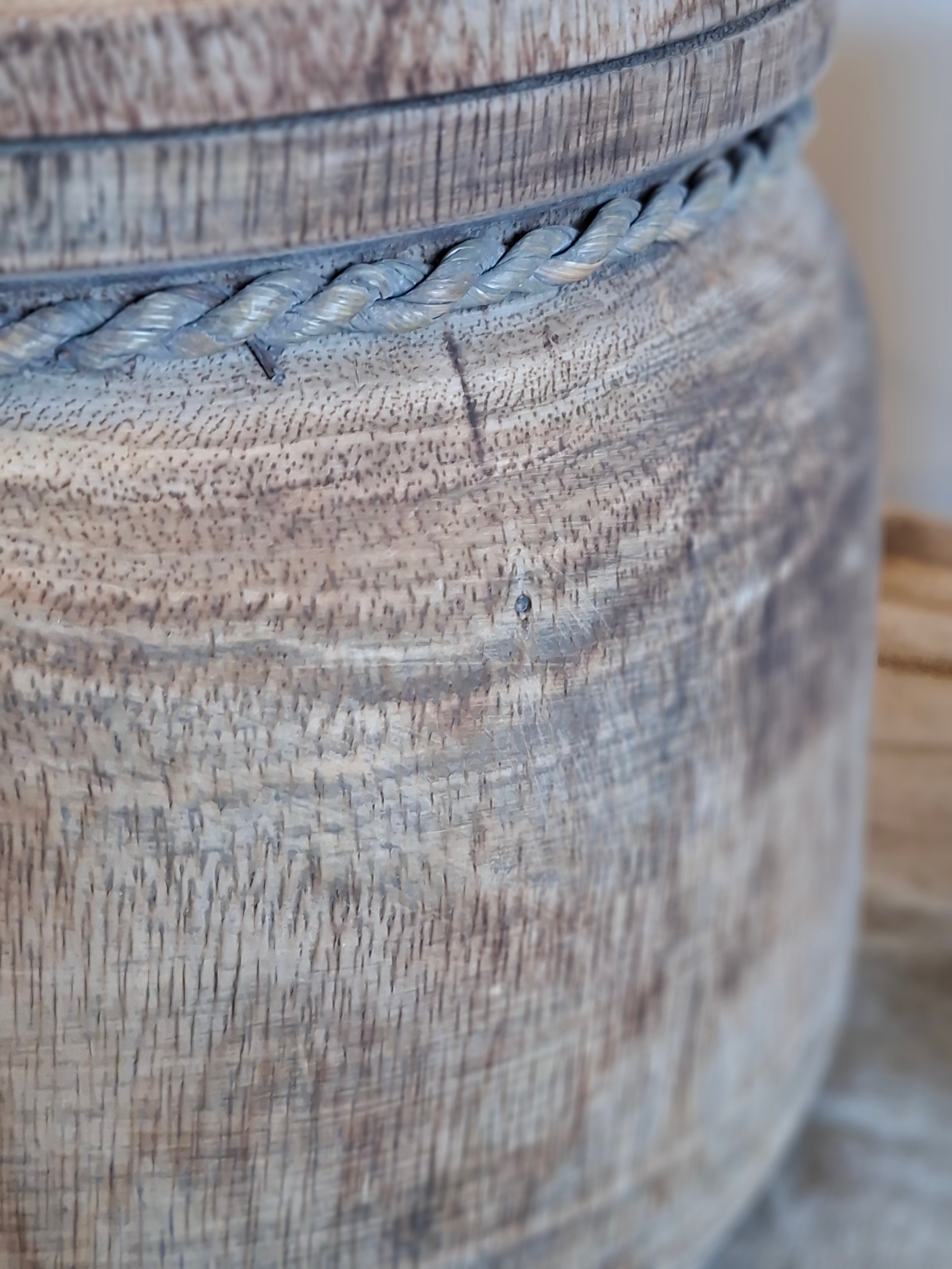 Houten pot met deksel