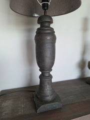 Donker grijze balusterlamp ronde vorm