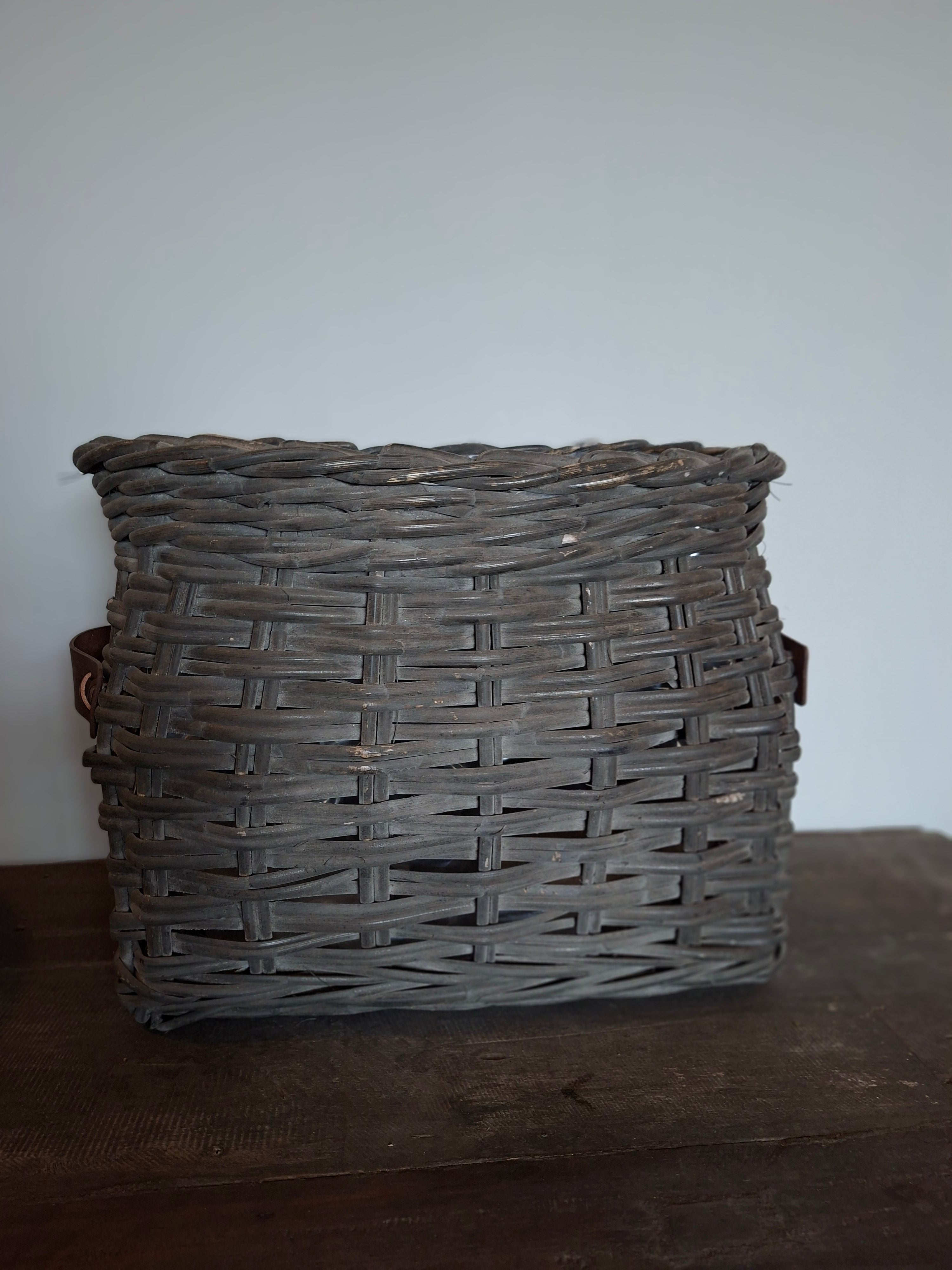 Decoratie mand, donker grijs