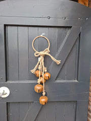 Ring met grote roestbellen