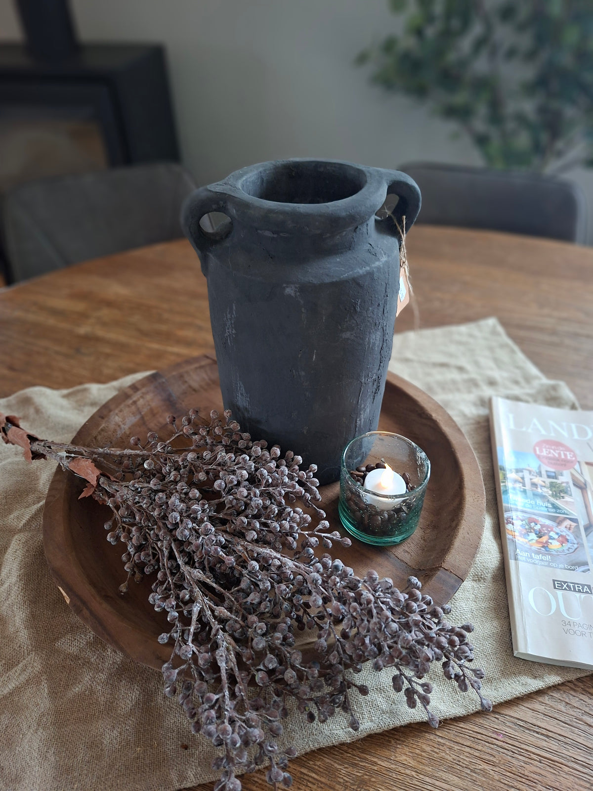 Donker grijze stenen pot